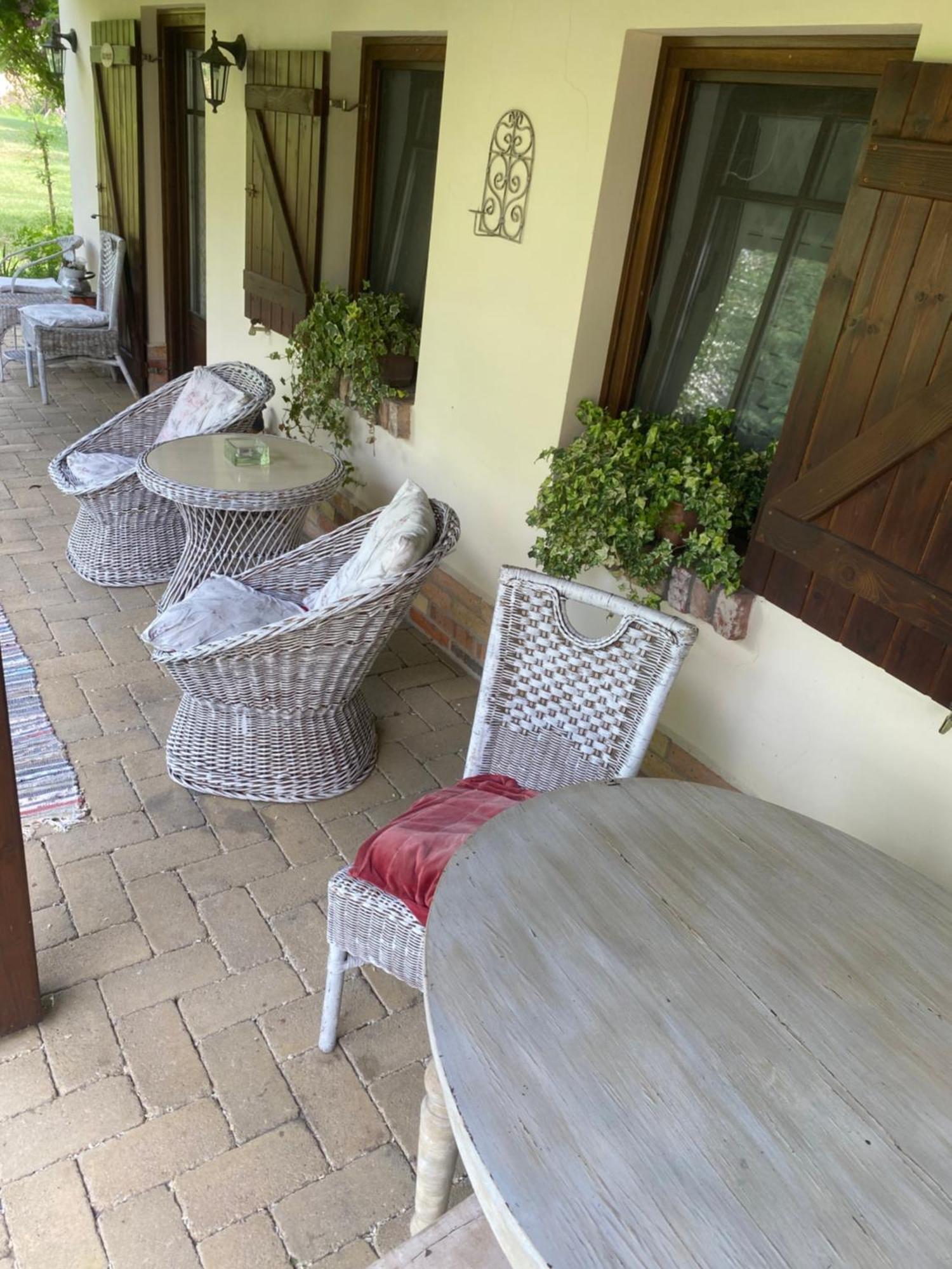 Racz Birtok Lajosmizse Apartment Luaran gambar