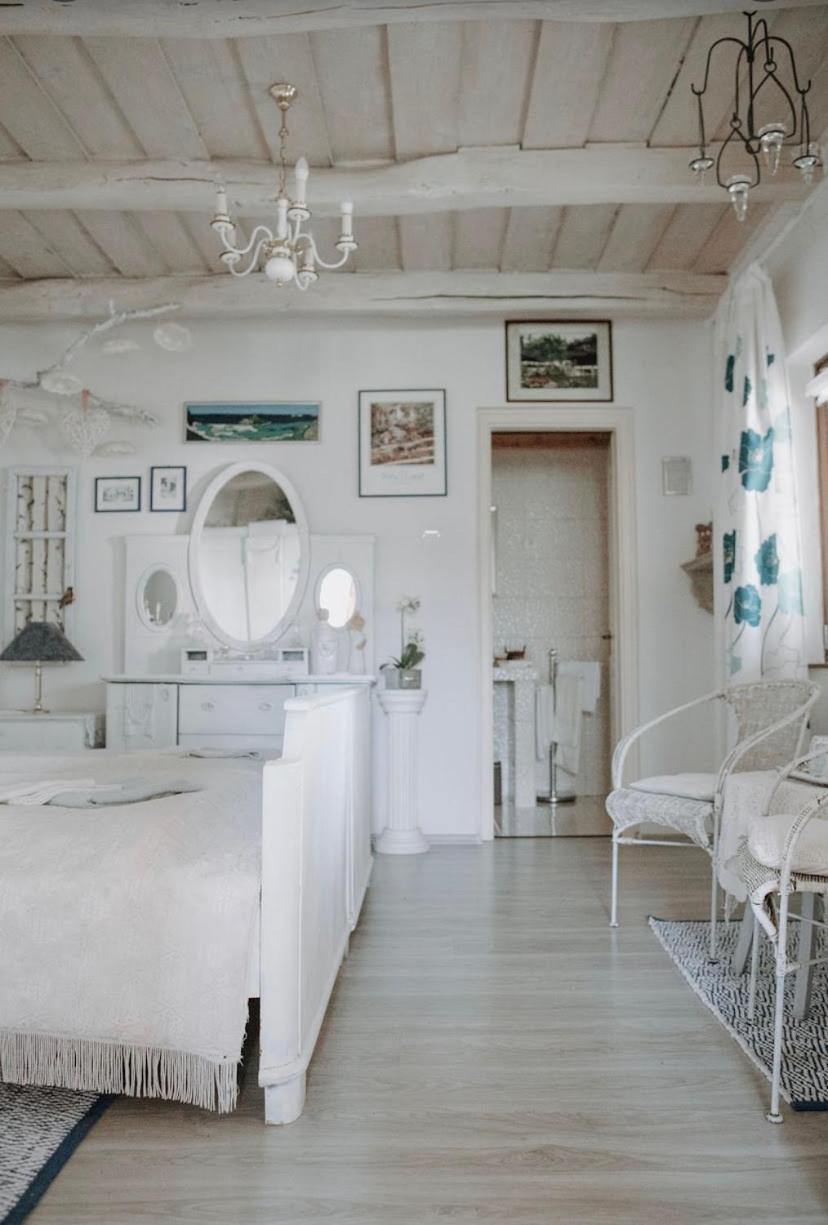 Racz Birtok Lajosmizse Apartment Luaran gambar